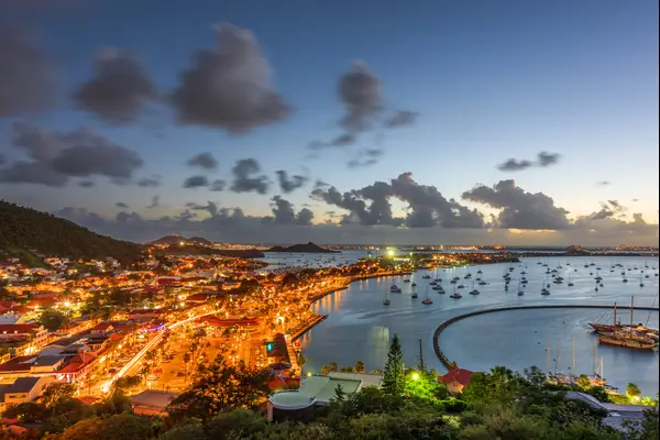 French West Indies beach - French West Indies eSIM