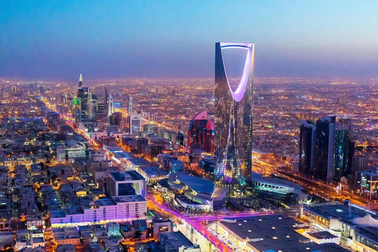 Riyadh skyline at night with the Kingdom Centre Tower - Saudi Arabia eSIM