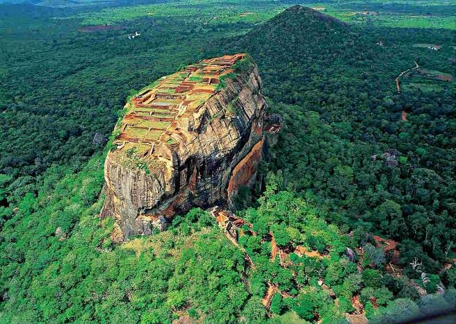 Sigiriya Rock Fortress in Sri Lanka - Sri Lanka eSIM